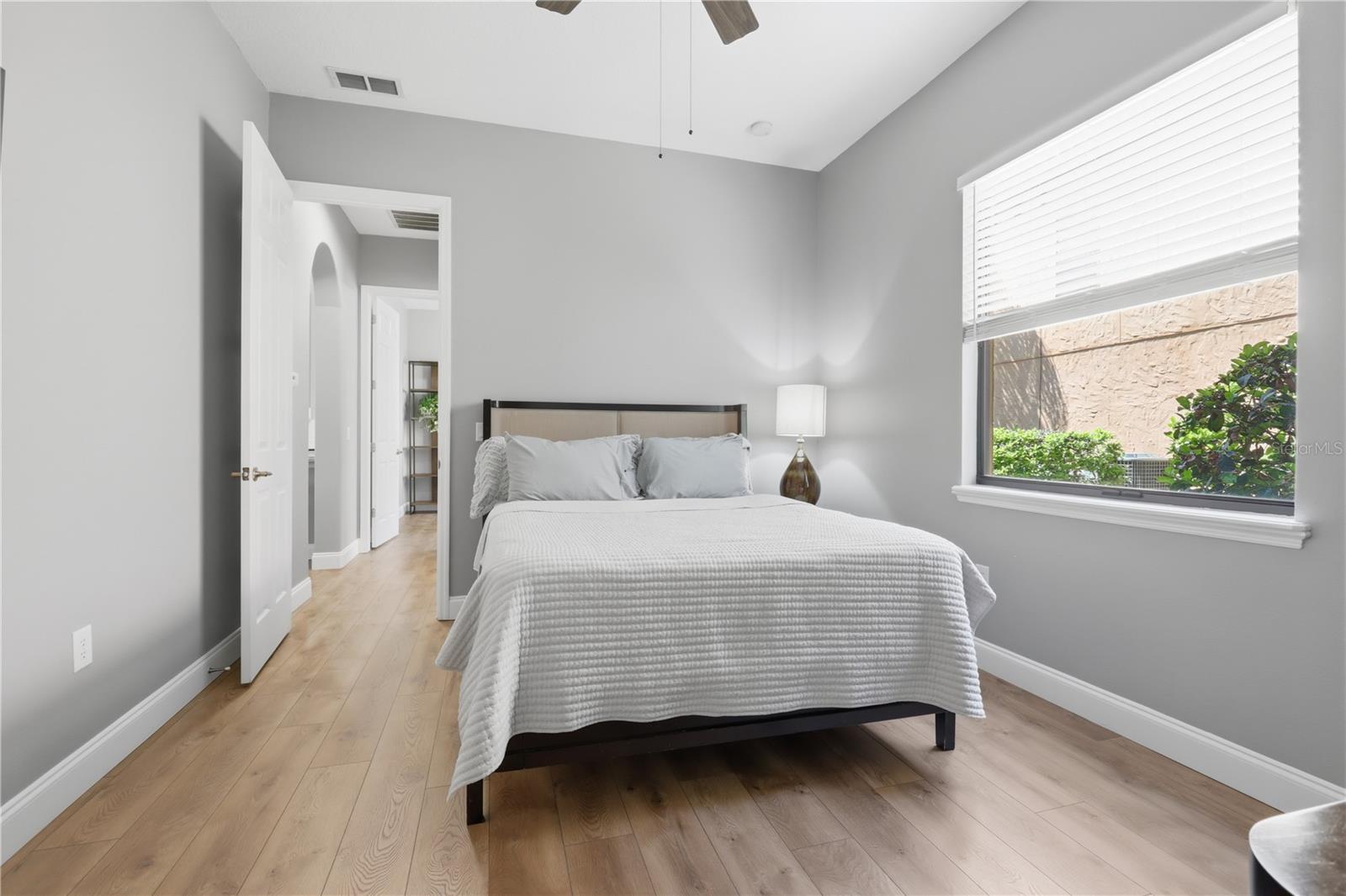 RIVIERA BELLA UNIT 01 - Residential