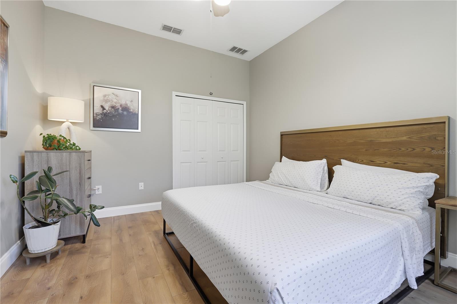 RIVIERA BELLA UNIT 01 - Residential