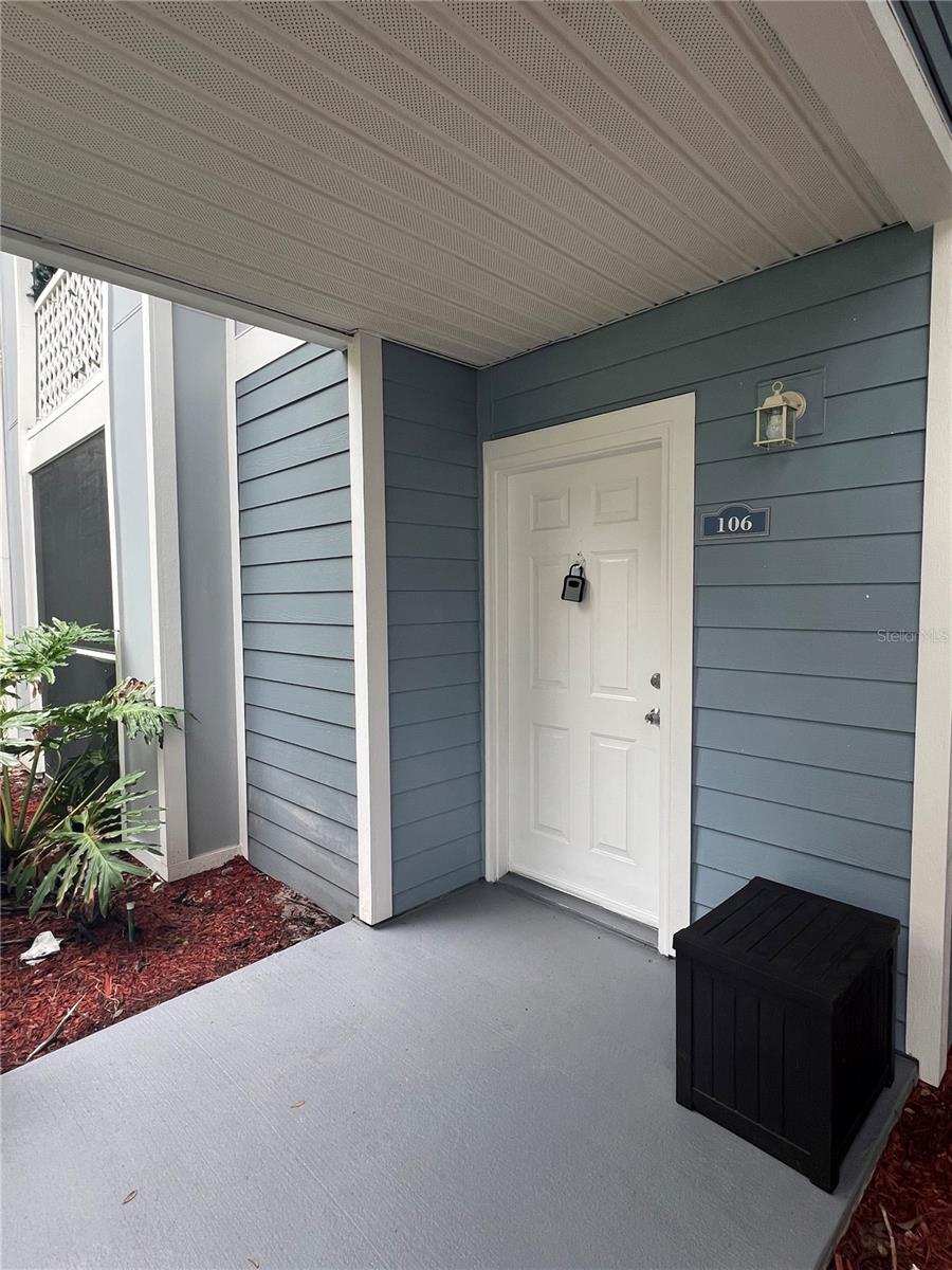 2458 GRASSY POINT DR 106