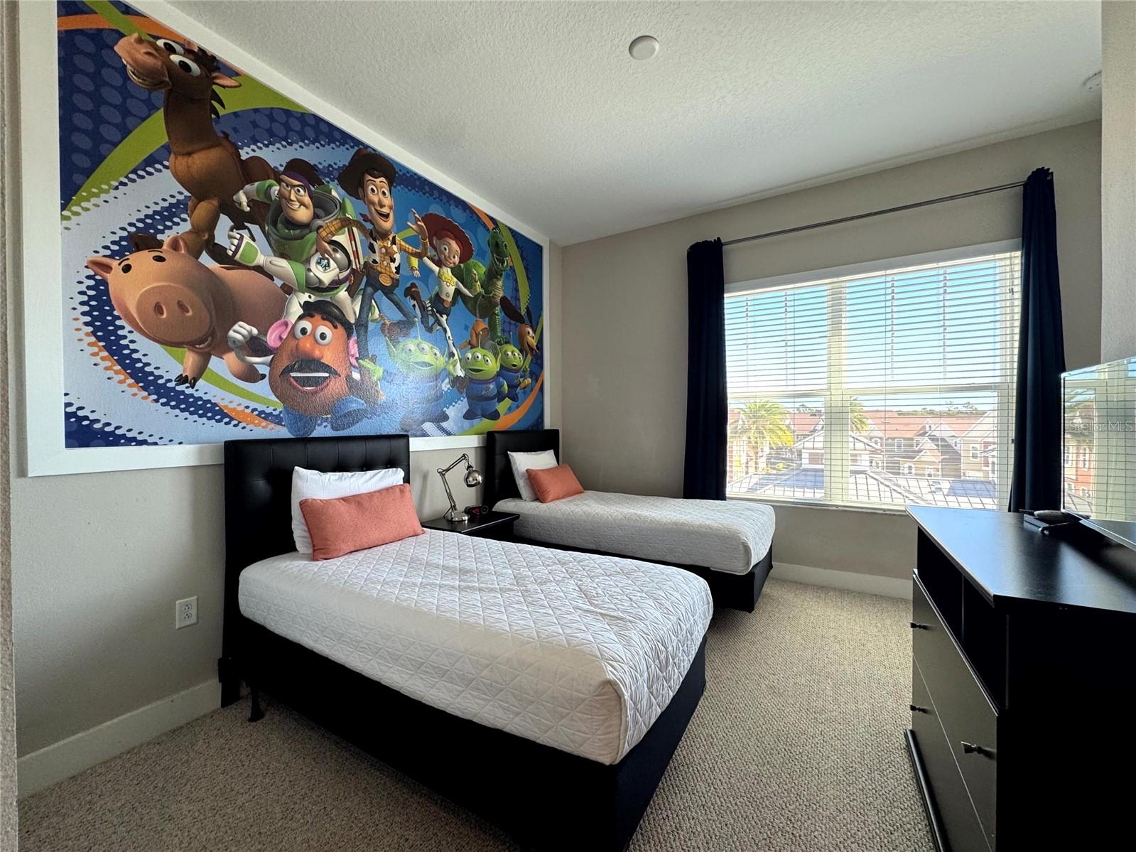 SUMMERVILLE RESORT - Residential Lease