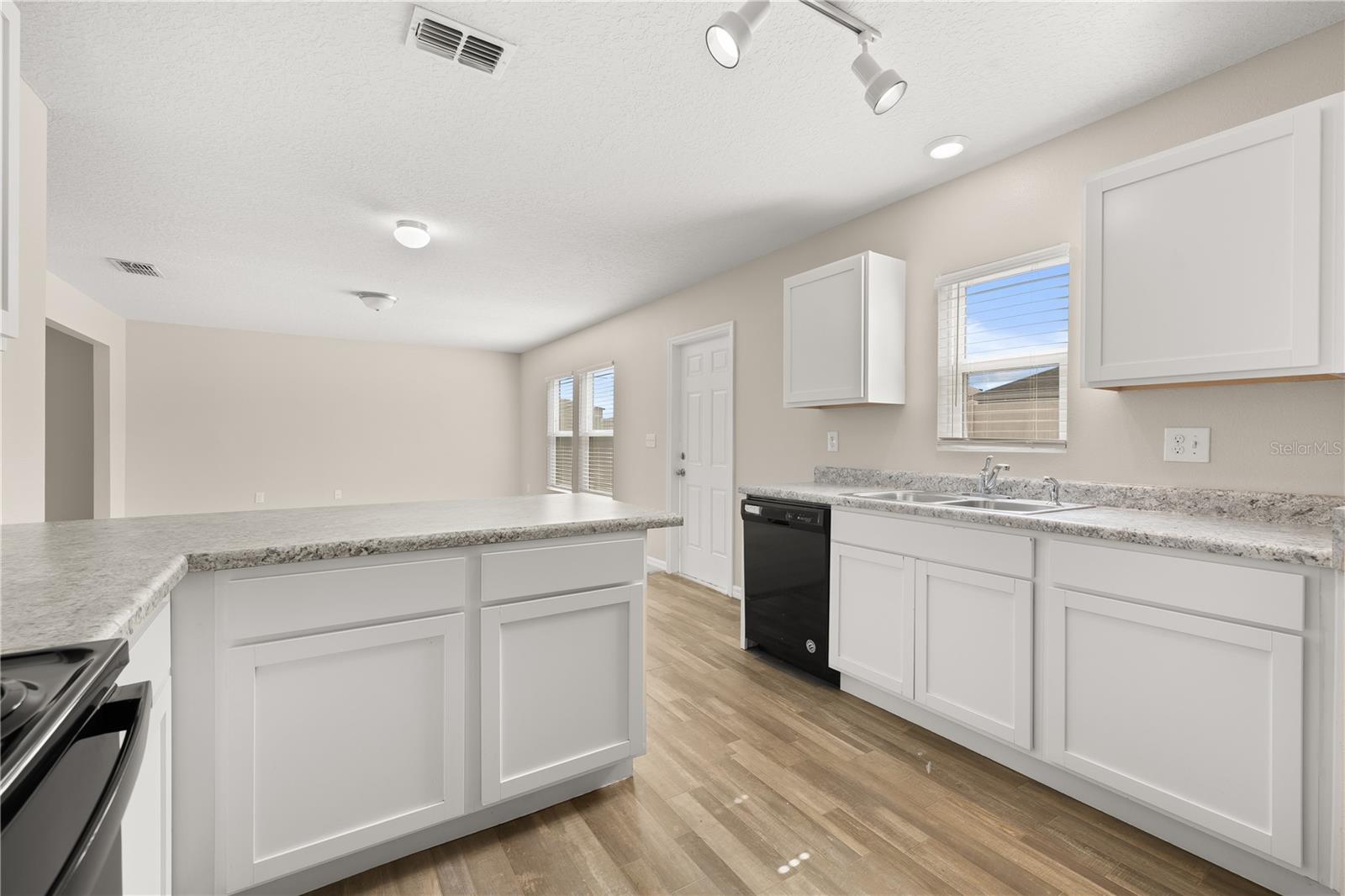 POINCIANA NBRHD 02 VILLAGE 08 - Residential