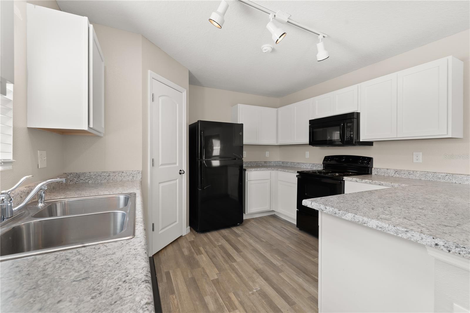 POINCIANA NBRHD 02 VILLAGE 08 - Residential