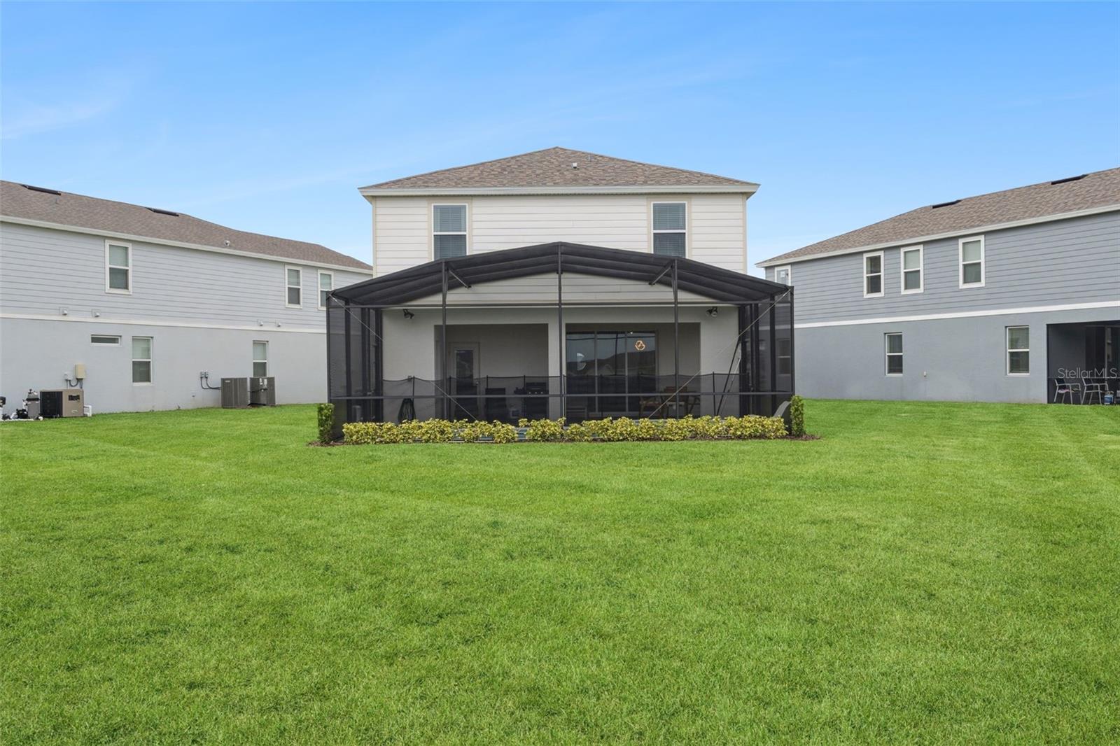 WINDSOR ISLAND RESIDENCE PH 2B - Residential