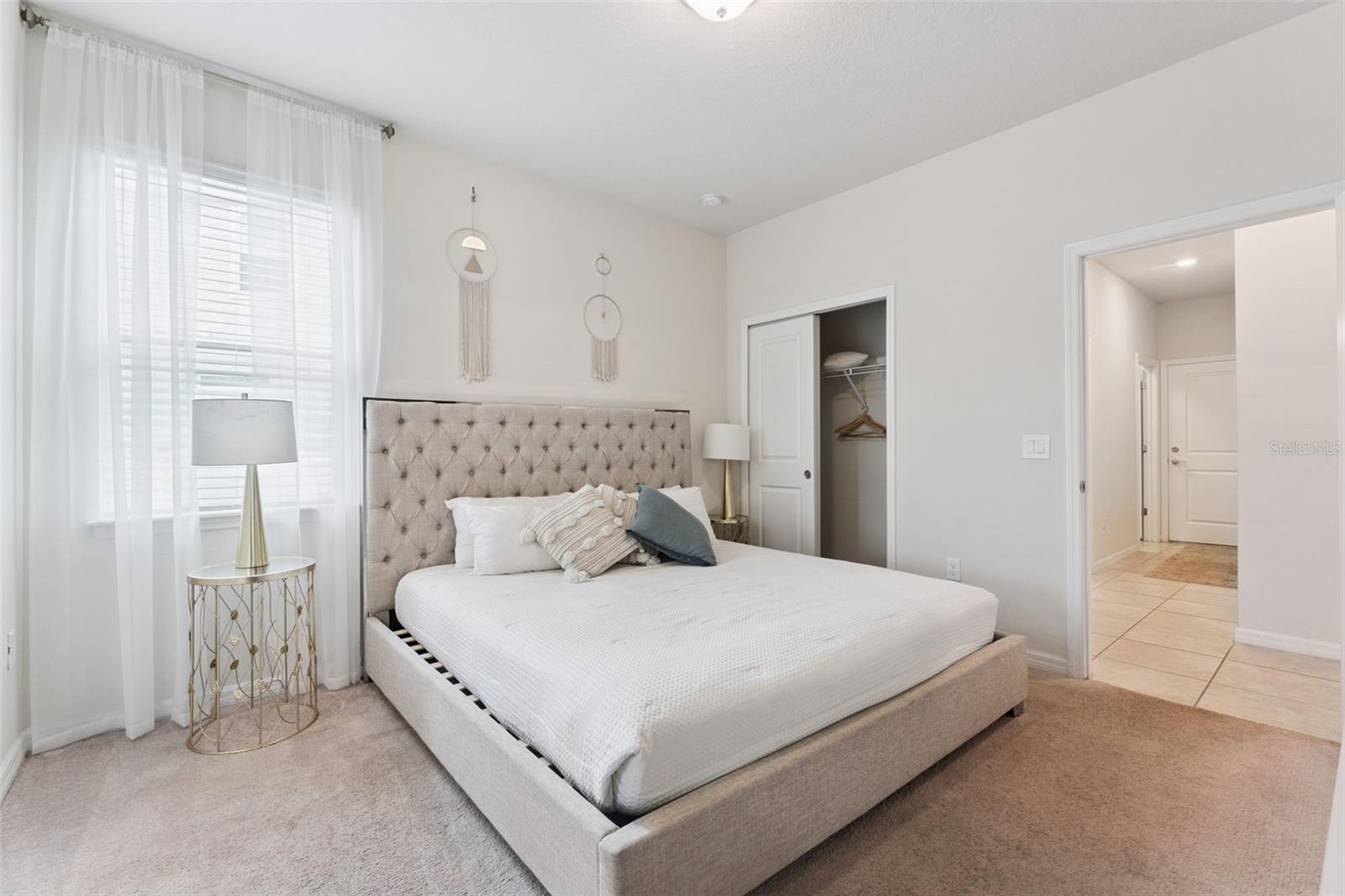 WINDSOR ISLAND RESIDENCE PH 2B - Residential