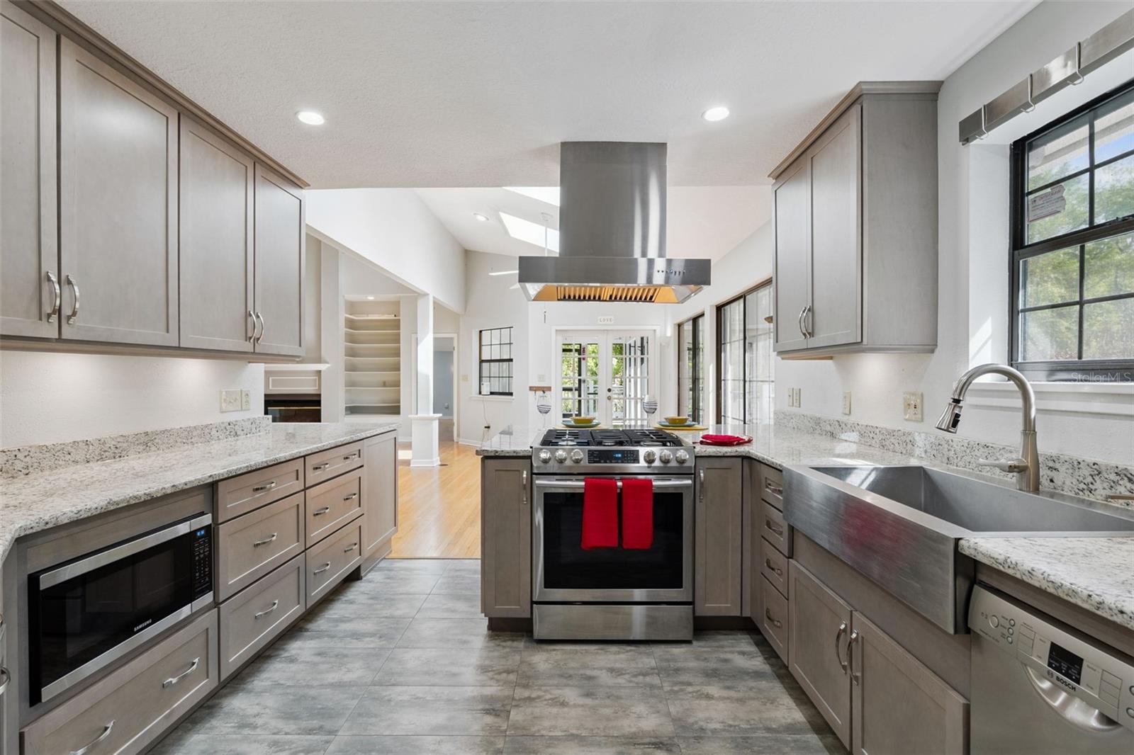 LAKE PICKET WOODS 5 ACRE DEV - Residential