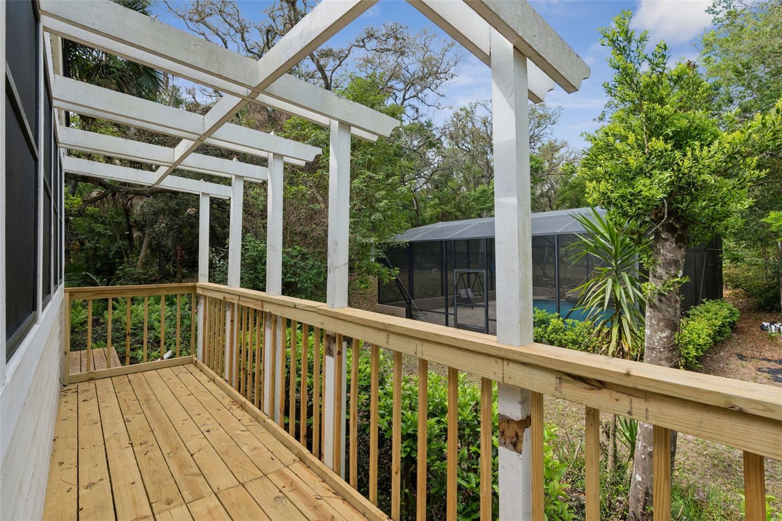 LAKE PICKET WOODS 5 ACRE DEV - Residential