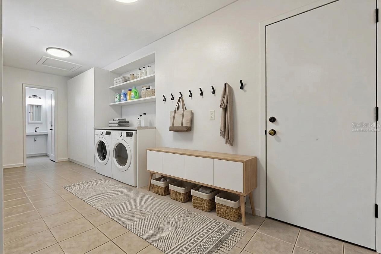 LAKE PICKET WOODS 5 ACRE DEV - Residential