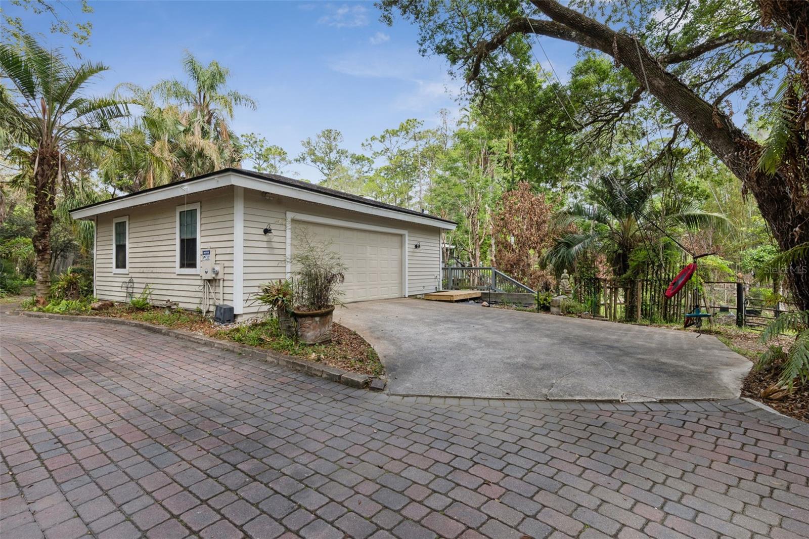 LAKE PICKET WOODS 5 ACRE DEV - Residential