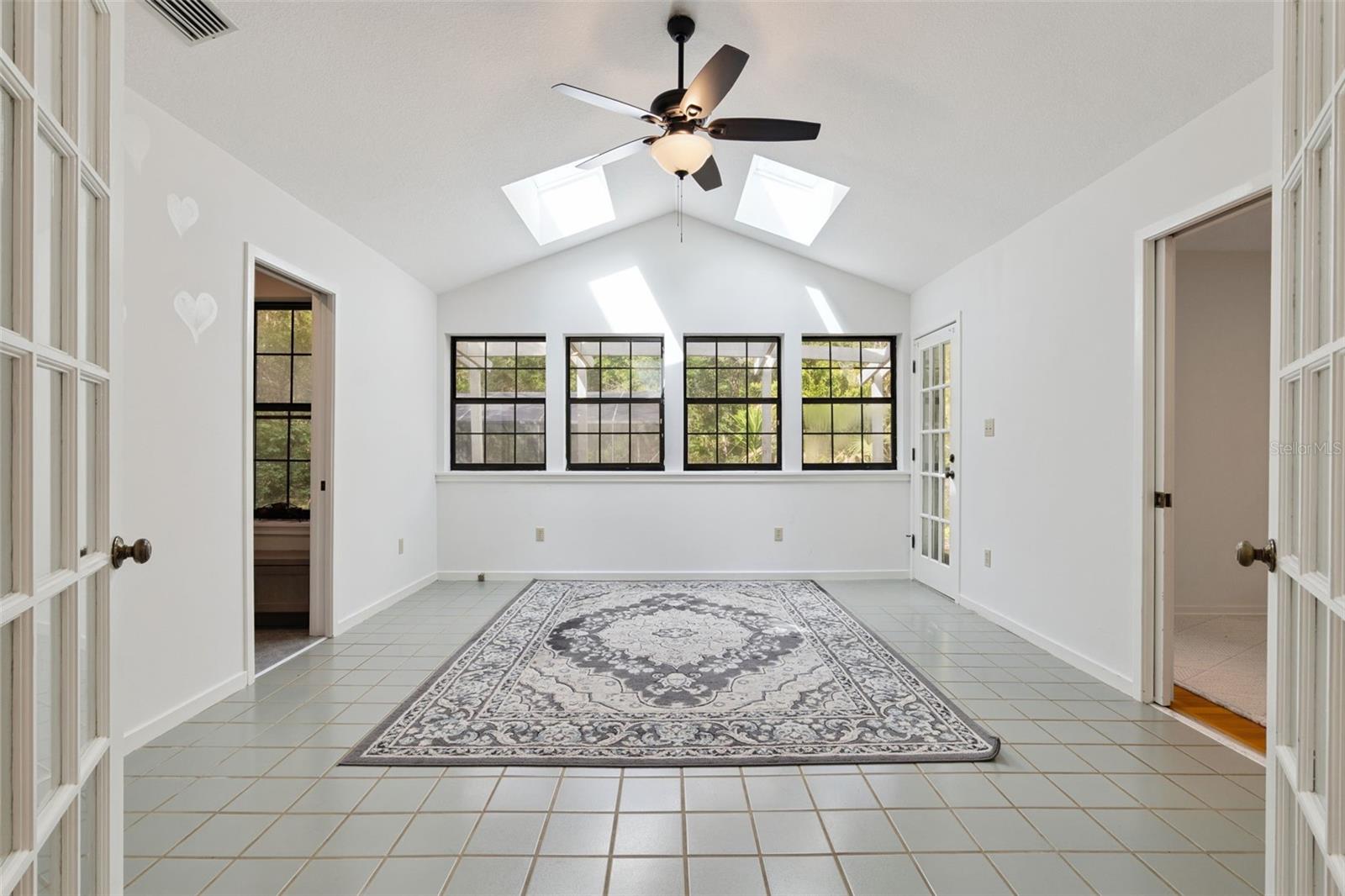 LAKE PICKET WOODS 5 ACRE DEV - Residential