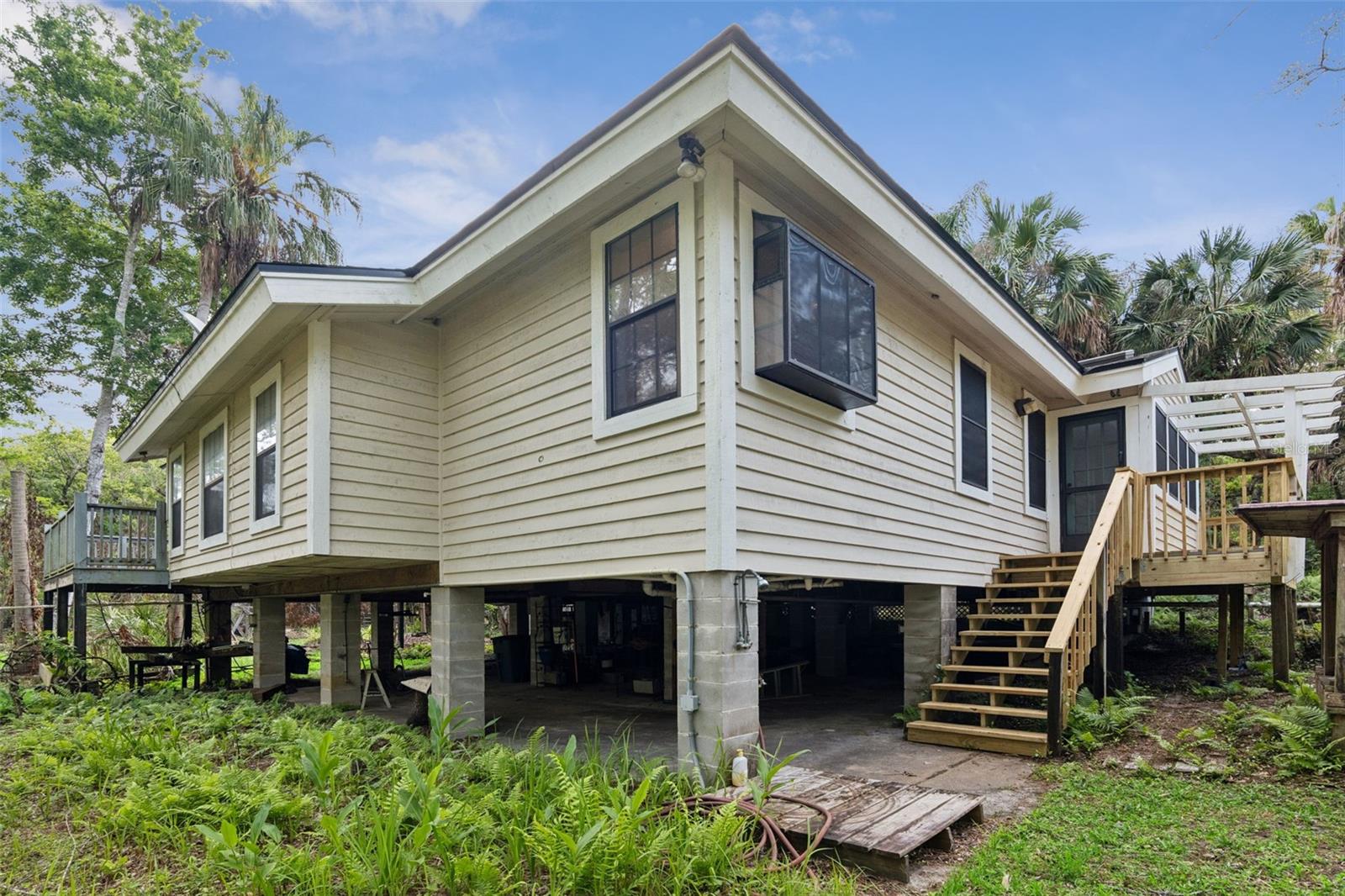 LAKE PICKET WOODS 5 ACRE DEV - Residential