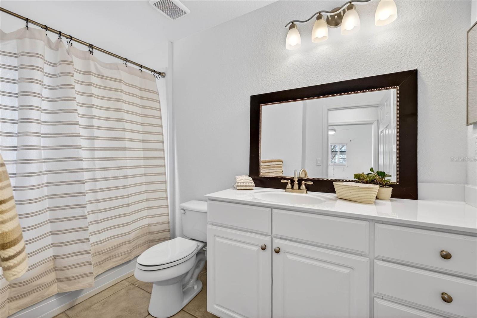 ARLINGTON PARK CONDO - Residential