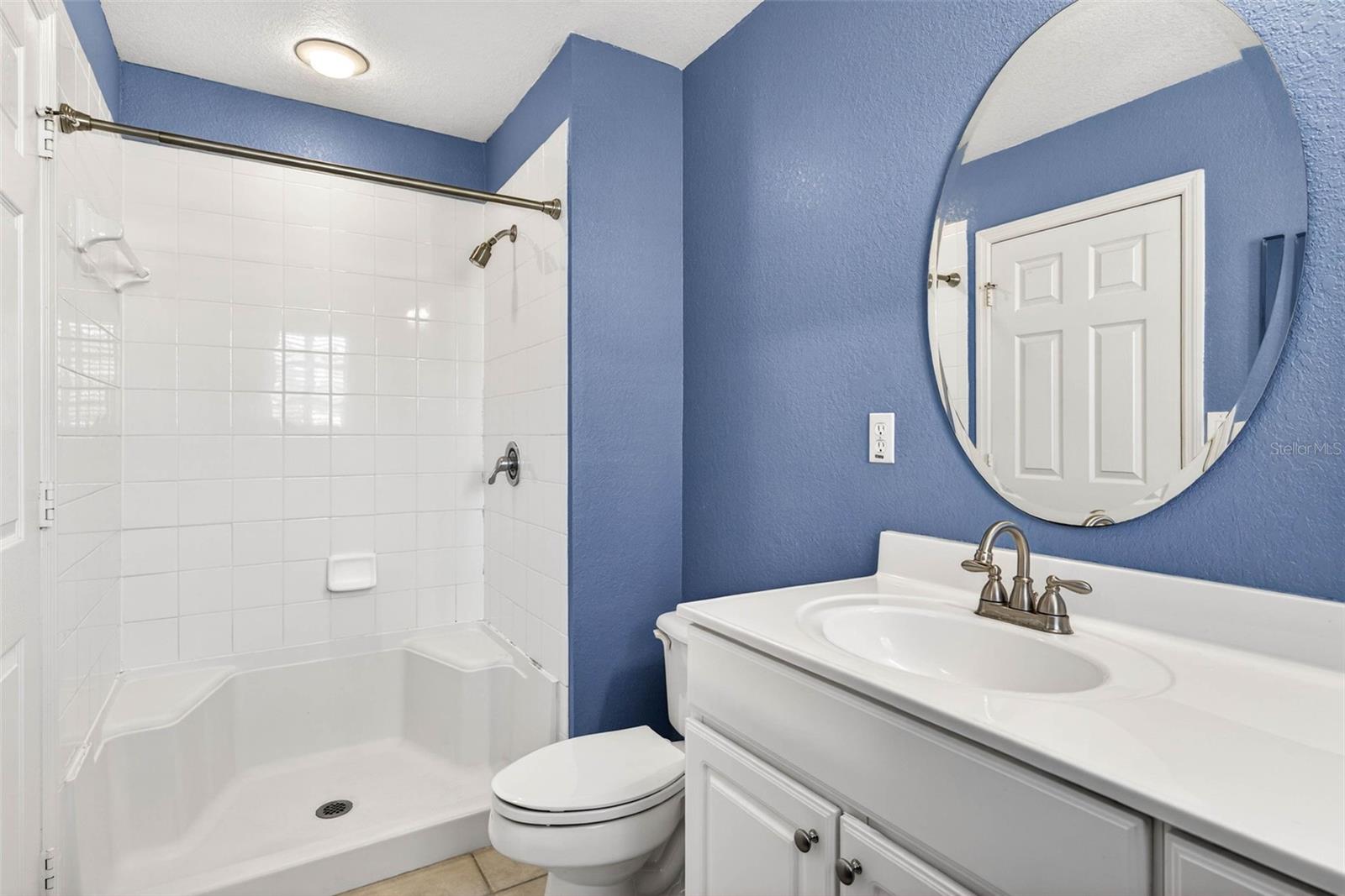 ARLINGTON PARK CONDO - Residential