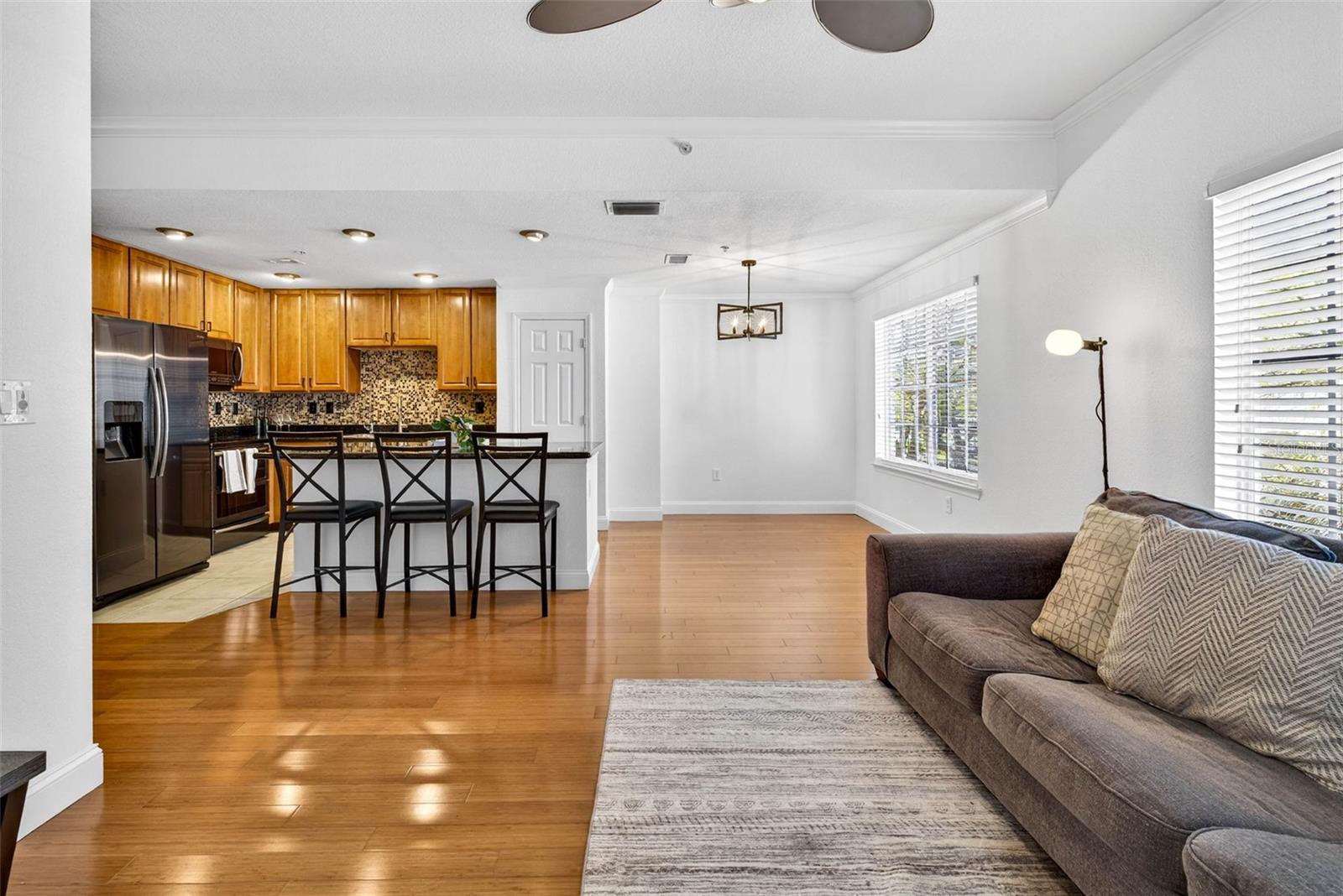 ARLINGTON PARK CONDO - Residential