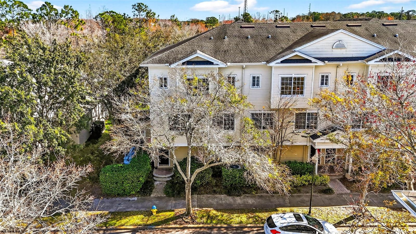 ARLINGTON PARK CONDO - Residential