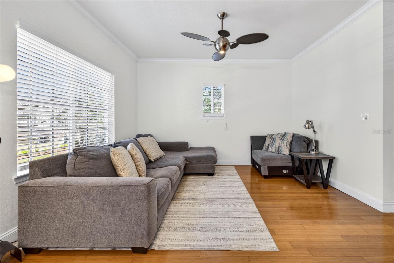 ARLINGTON PARK CONDO - Residential