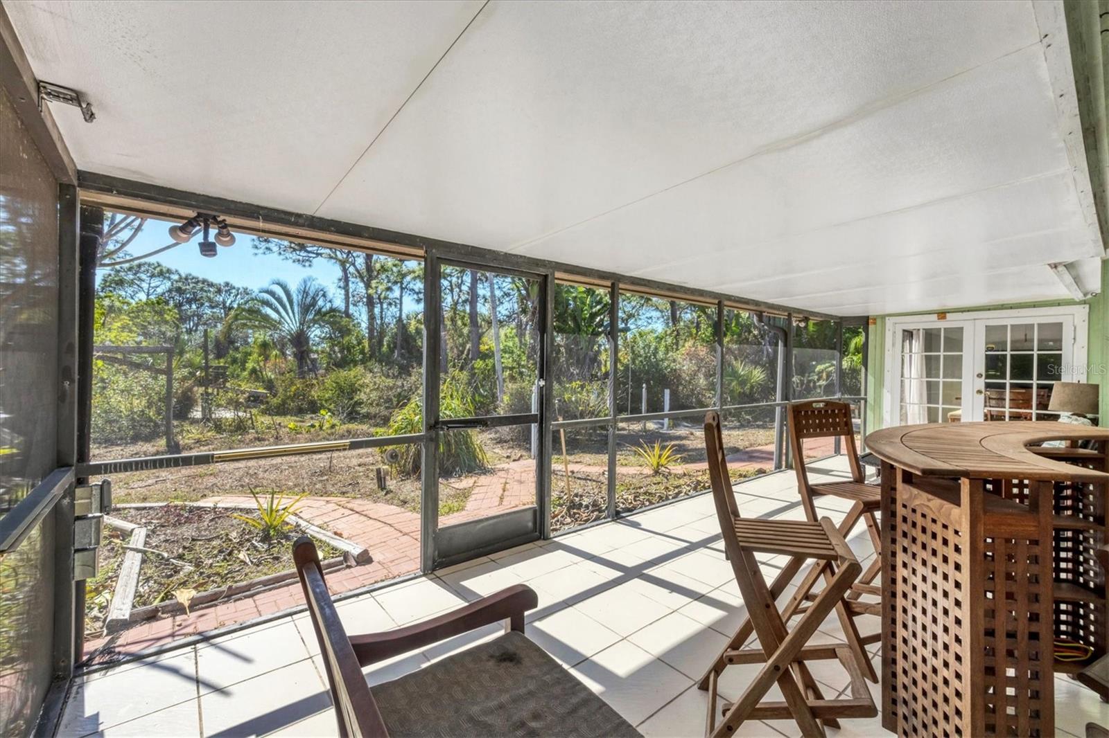 SESAME STREET - Residential