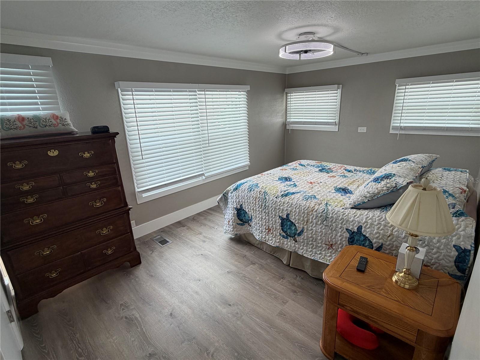 TRI-PAR ESTATES - Residential