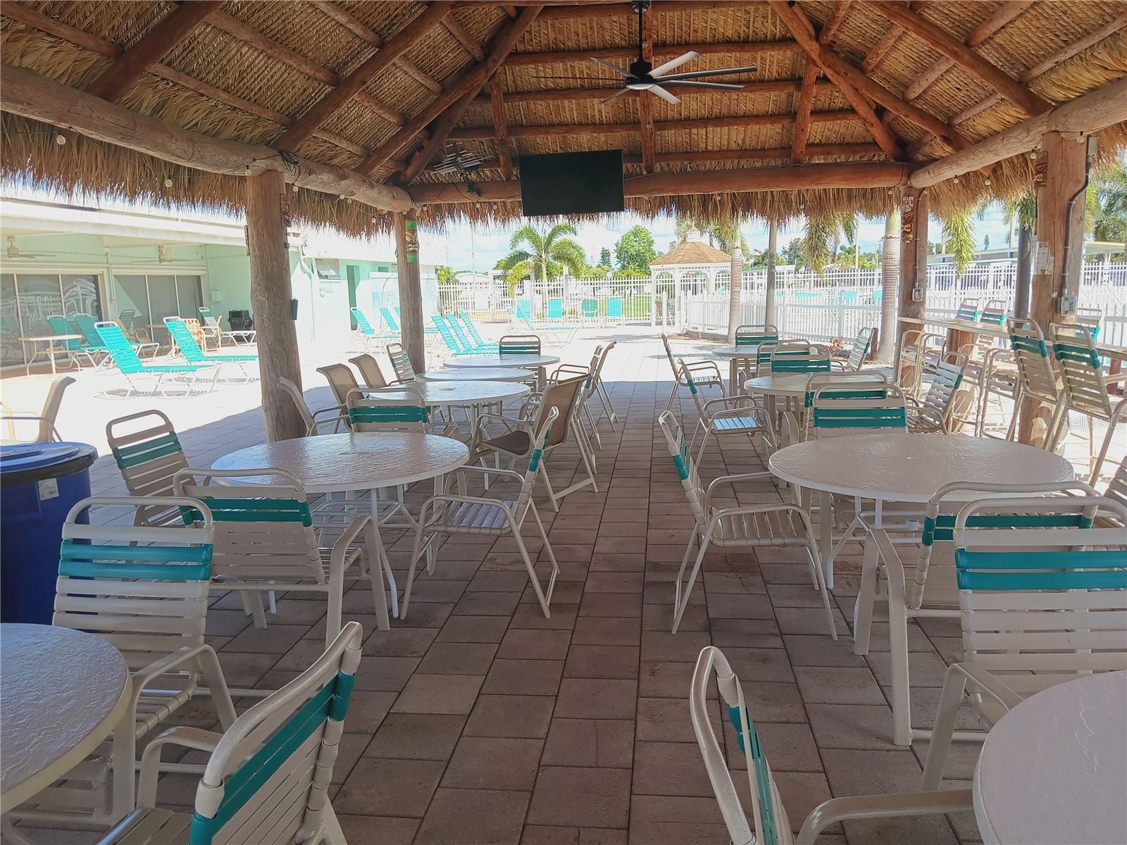 TRI-PAR ESTATES - Residential