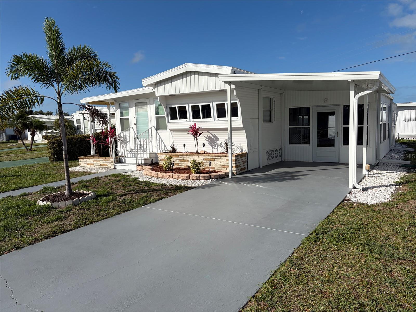 TRI-PAR ESTATES - Residential