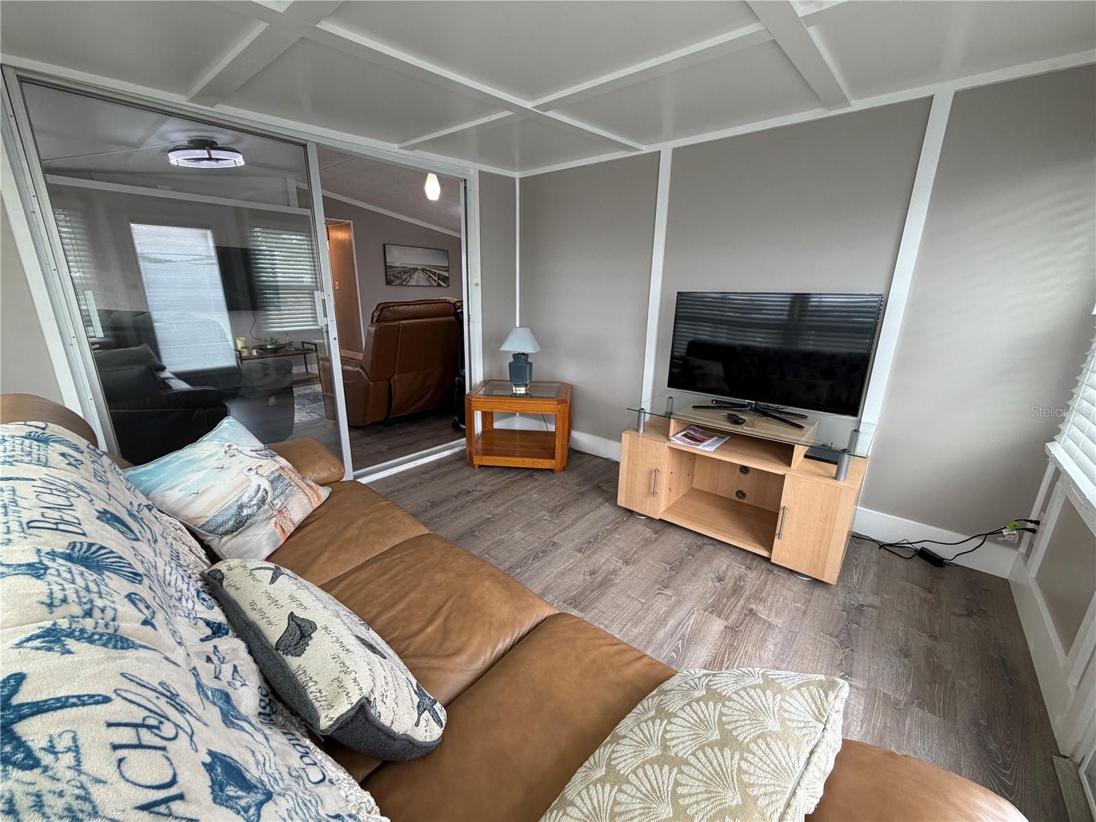 TRI-PAR ESTATES - Residential