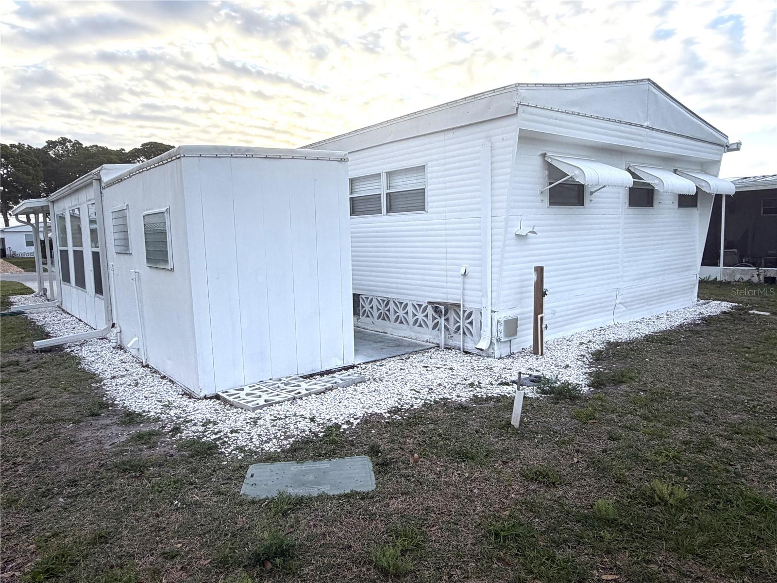 TRI-PAR ESTATES - Residential