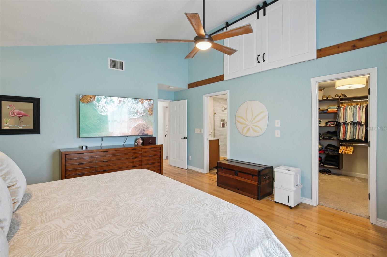 LAKE TARPON ESTATES - Residential