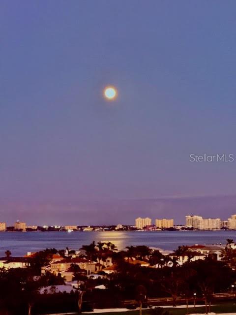 PRIVATEER NORTH - Residential