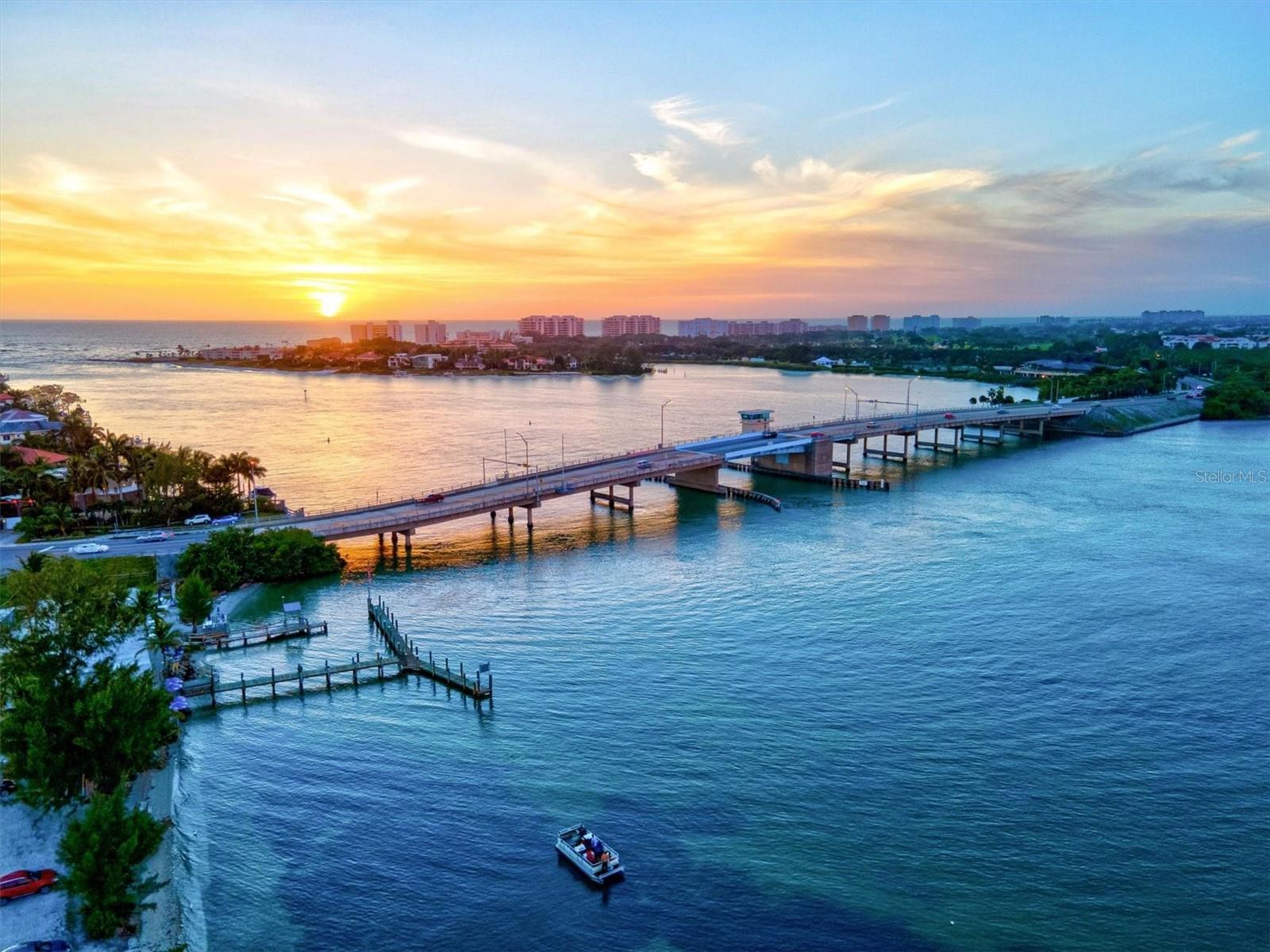 PRIVATEER NORTH - Residential