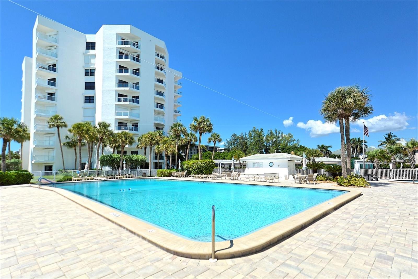 PRIVATEER NORTH - Residential