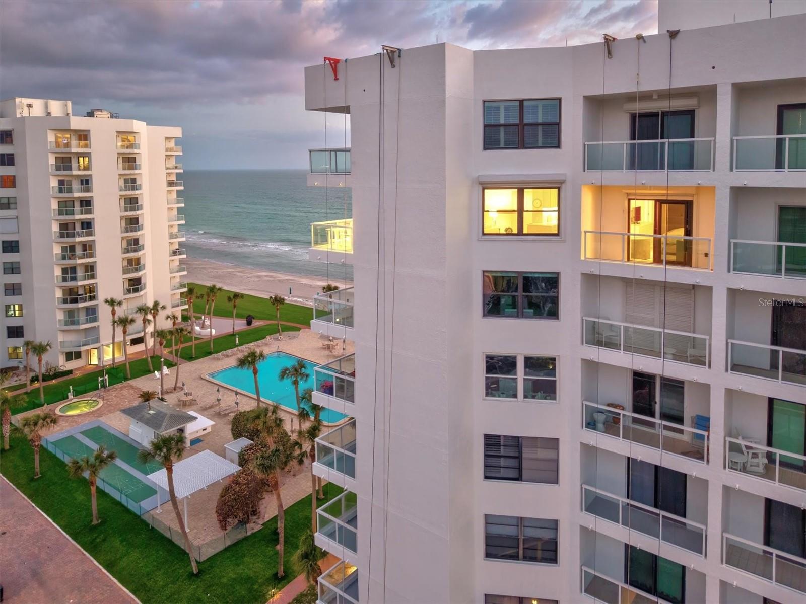 PRIVATEER NORTH - Residential