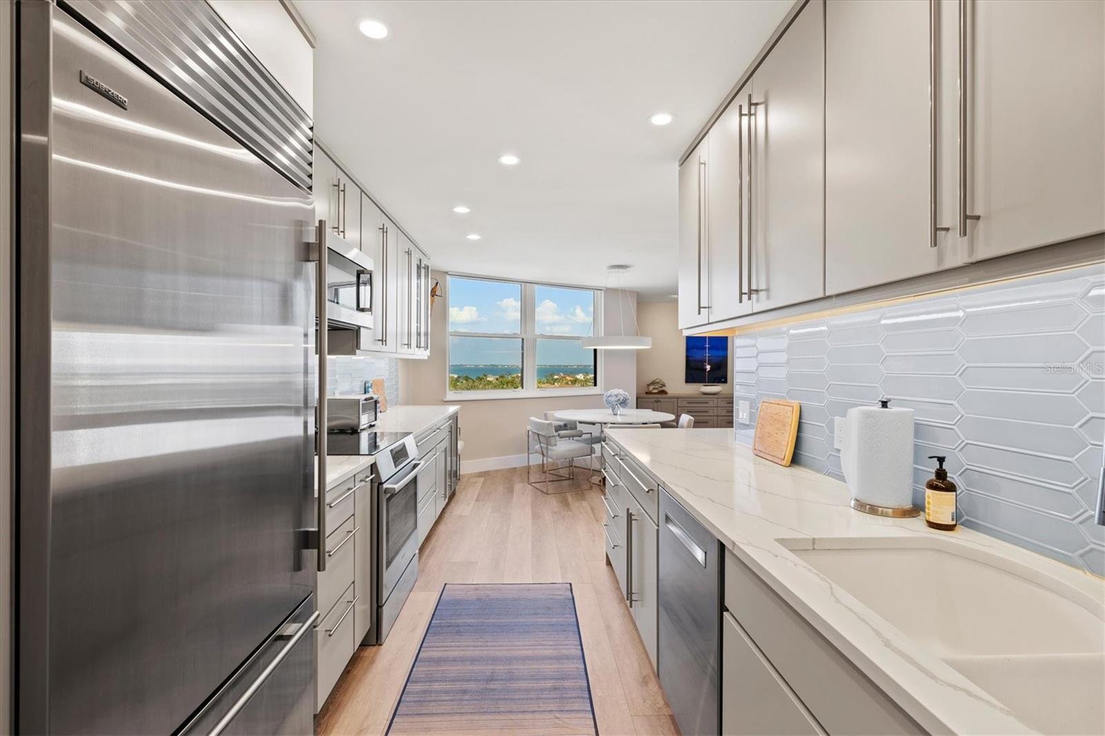 PRIVATEER NORTH - Residential