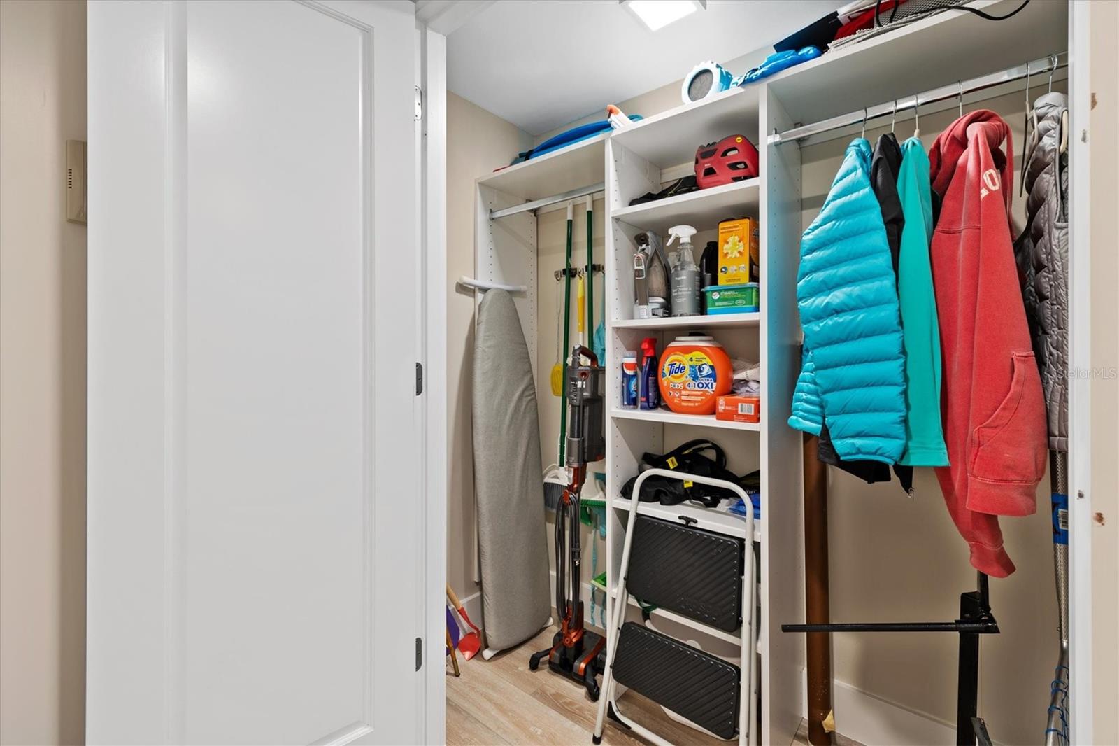 PRIVATEER NORTH - Residential