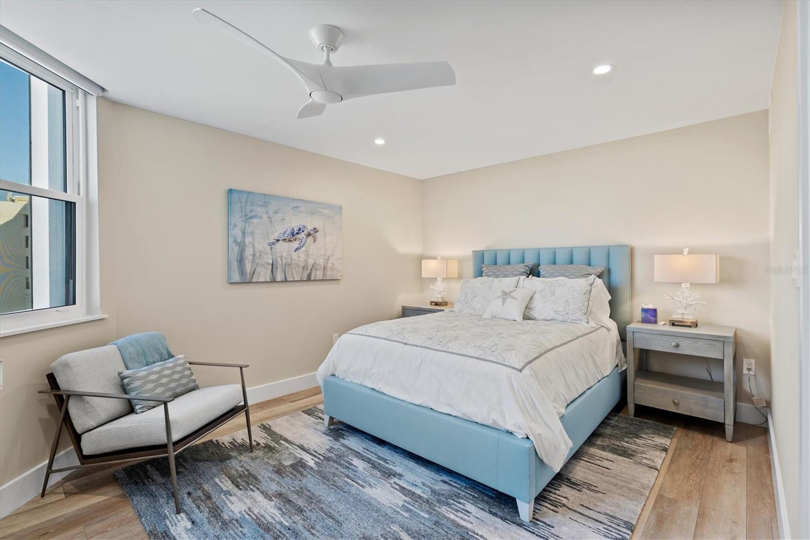 PRIVATEER NORTH - Residential