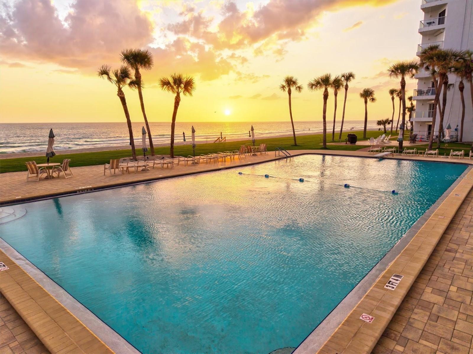 PRIVATEER NORTH - Residential