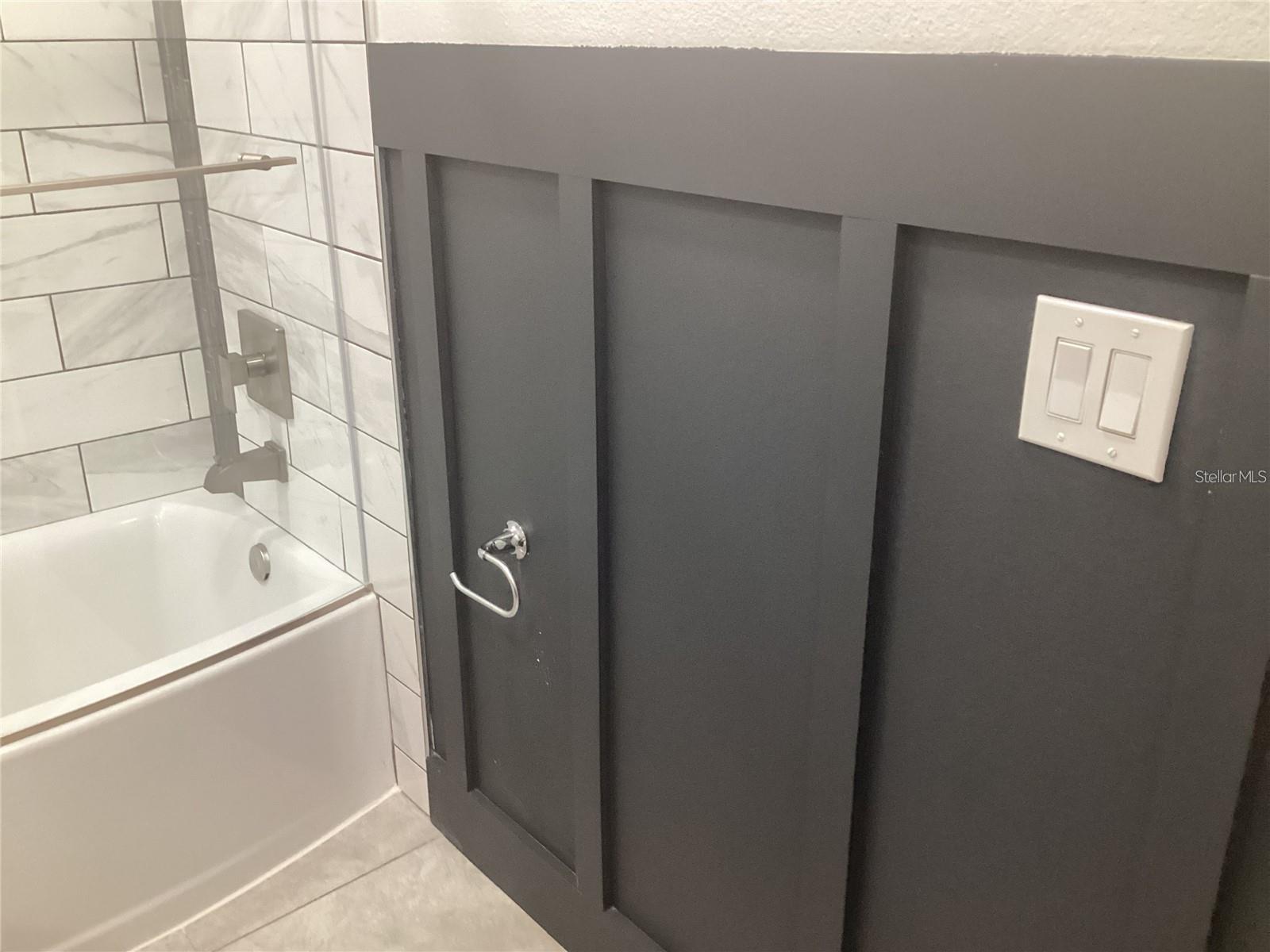 PEMBERLY PINES - Residential Lease