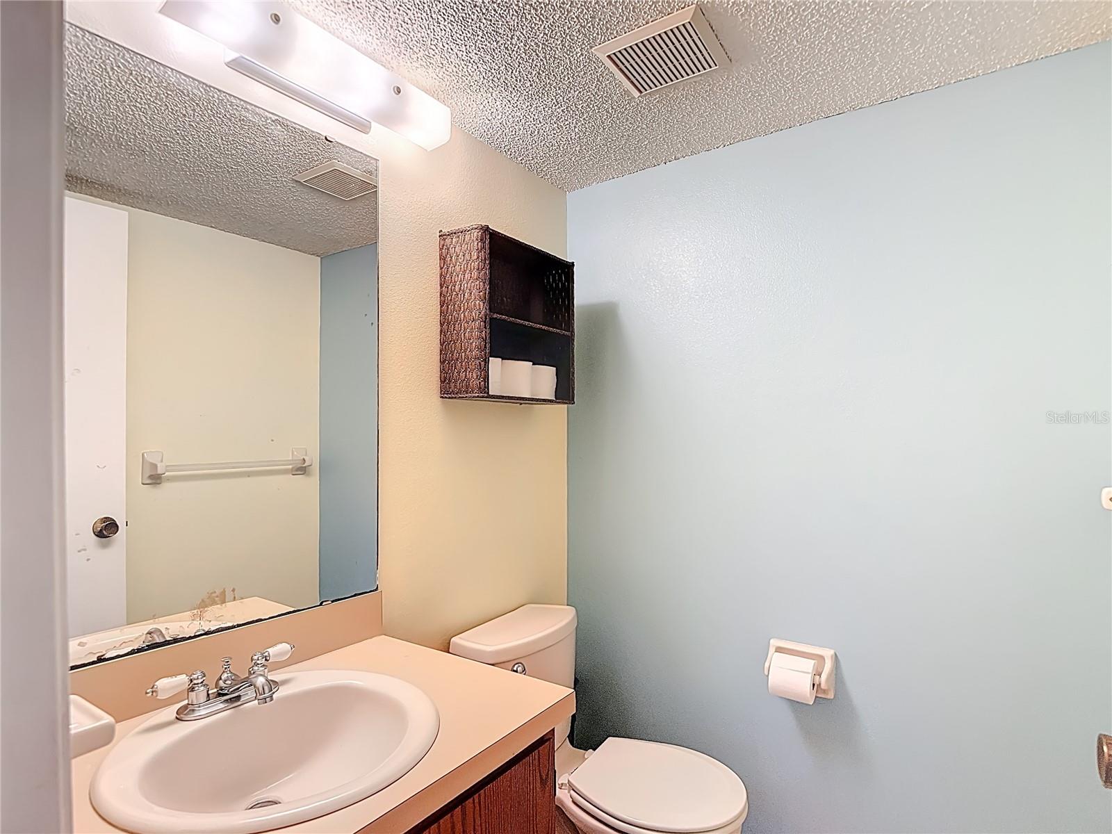 LE CLARE SHORES - Residential