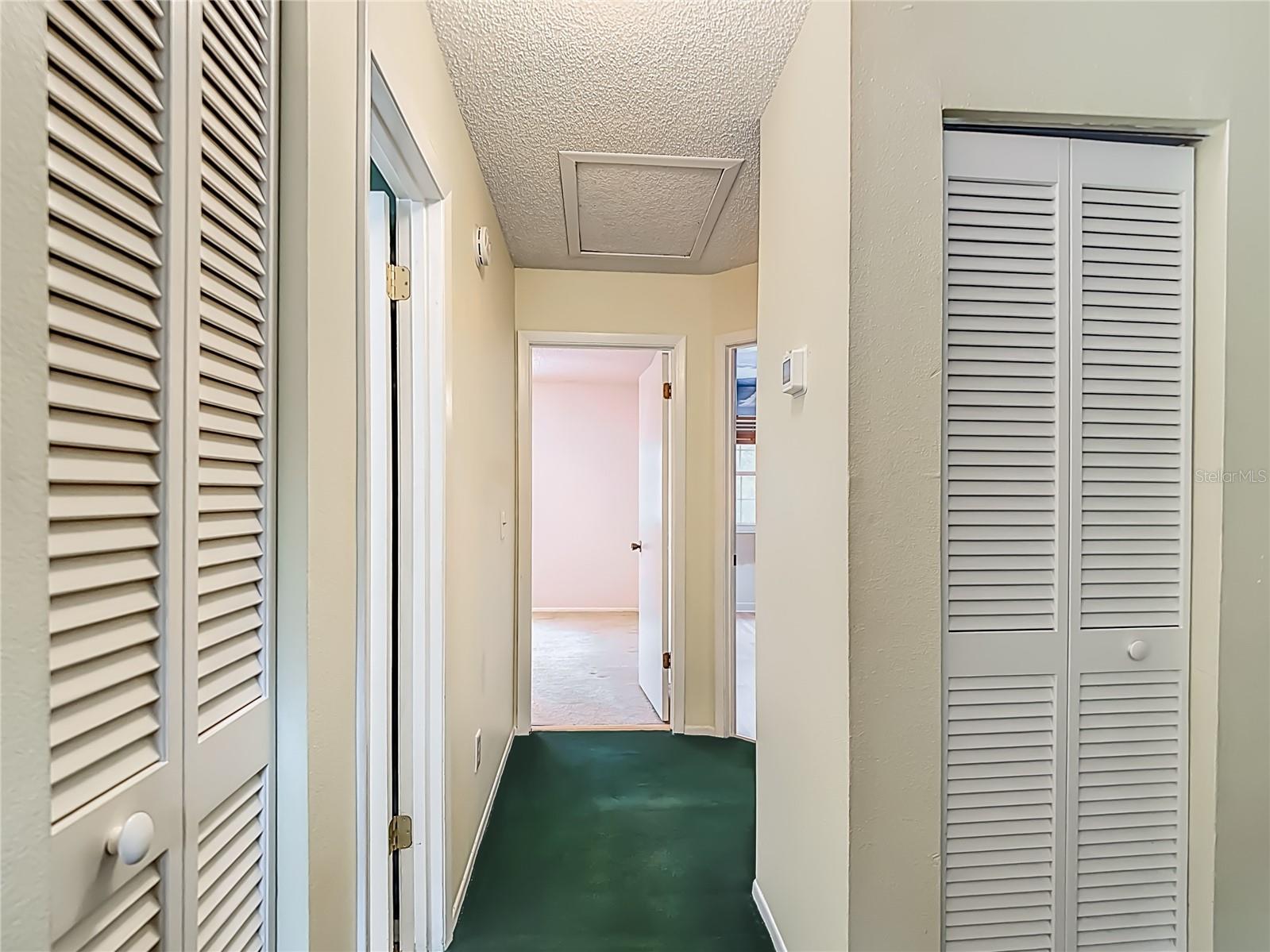 LE CLARE SHORES - Residential