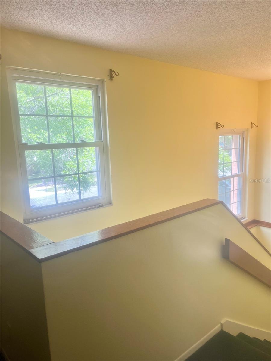 LE CLARE SHORES - Residential