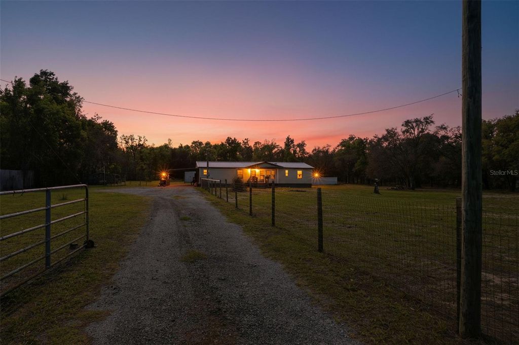 Photo of 16040 Platinum Drive, Spring Hill, FL 34610 (MLS # TB8489004)