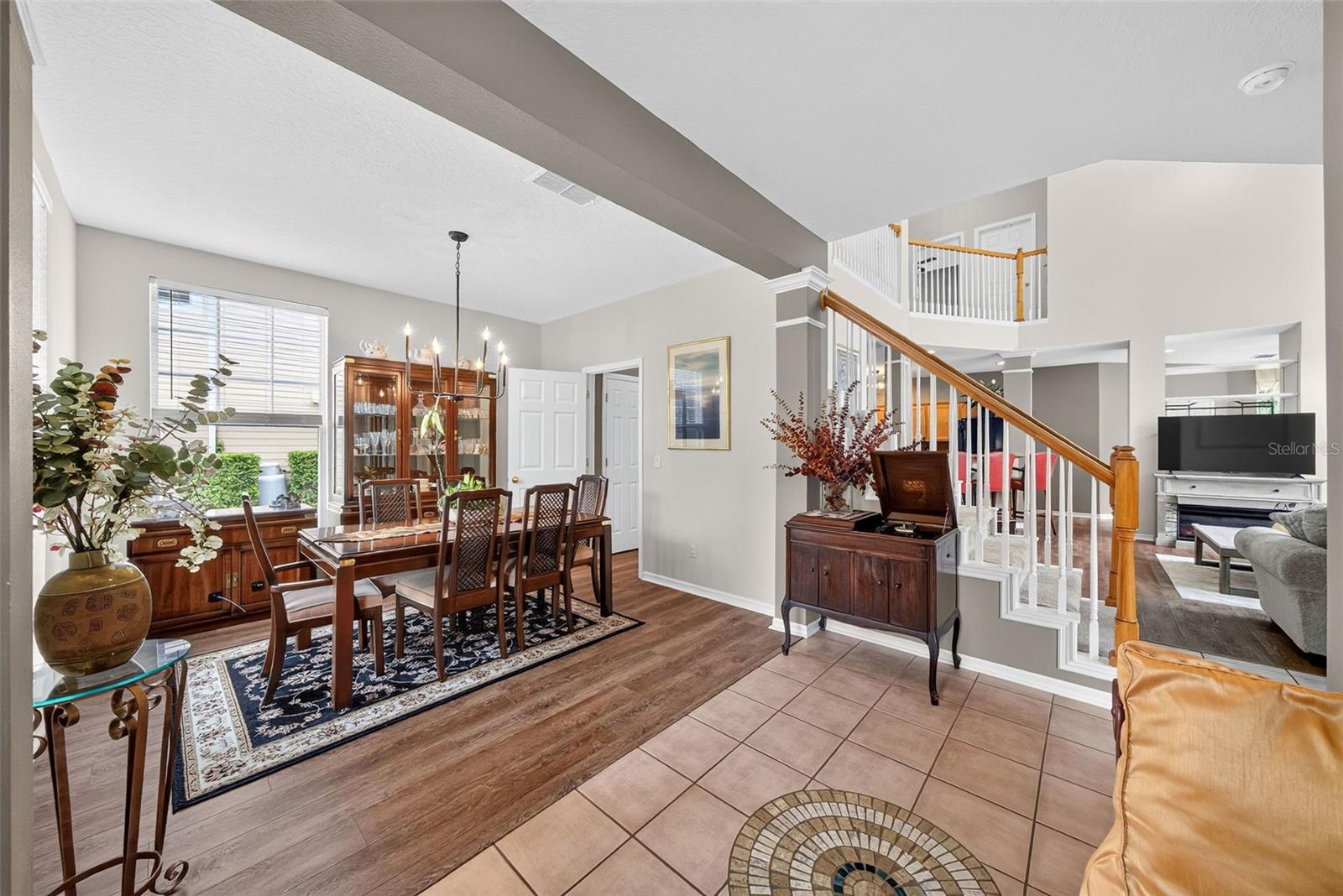1103 BANKS ROSE COURT