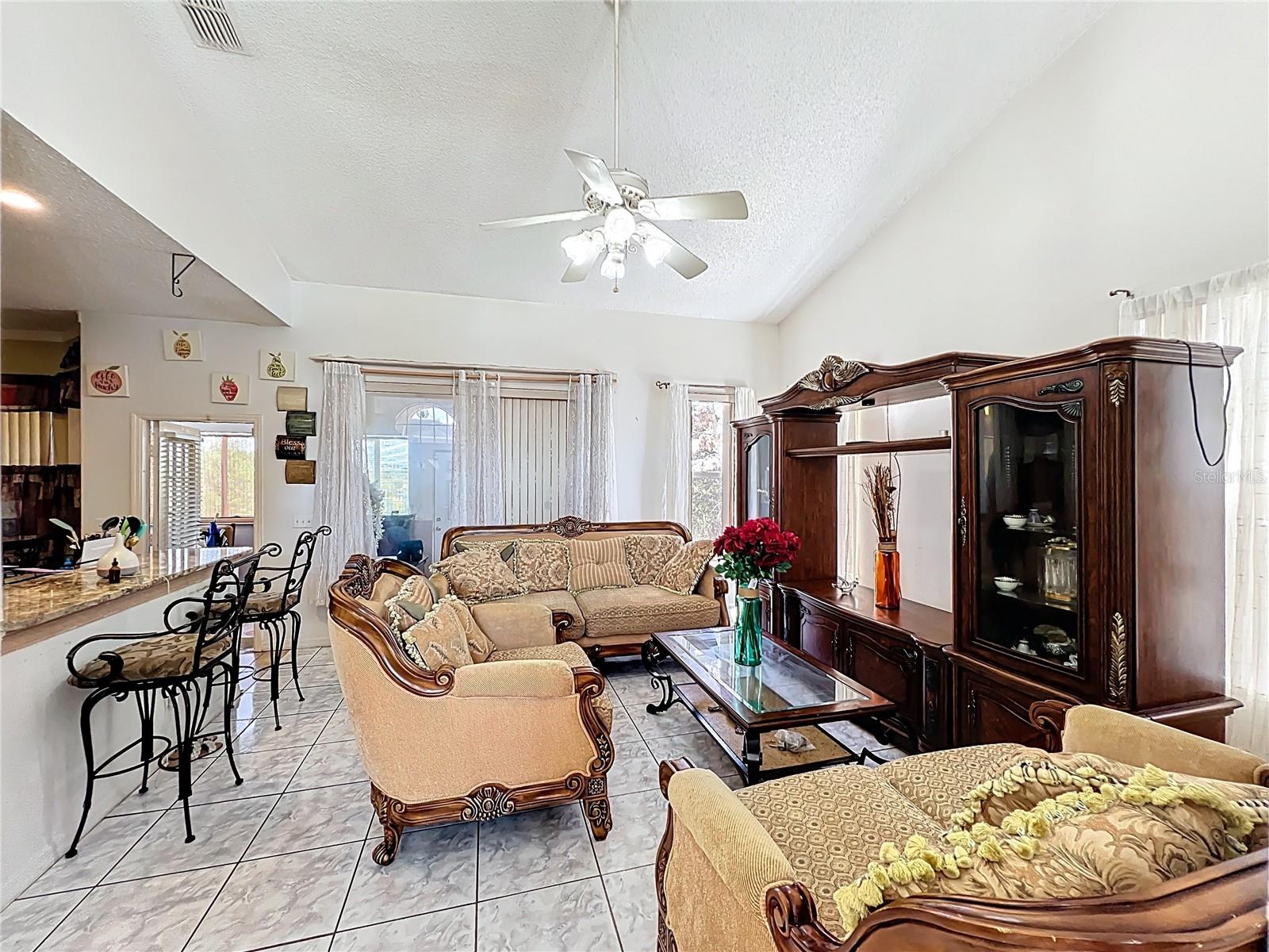 HIAWASSEE OAKS - Residential