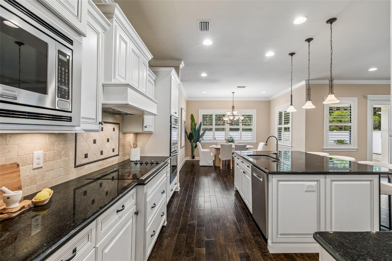 VIRGINIA TERRACE - Residential