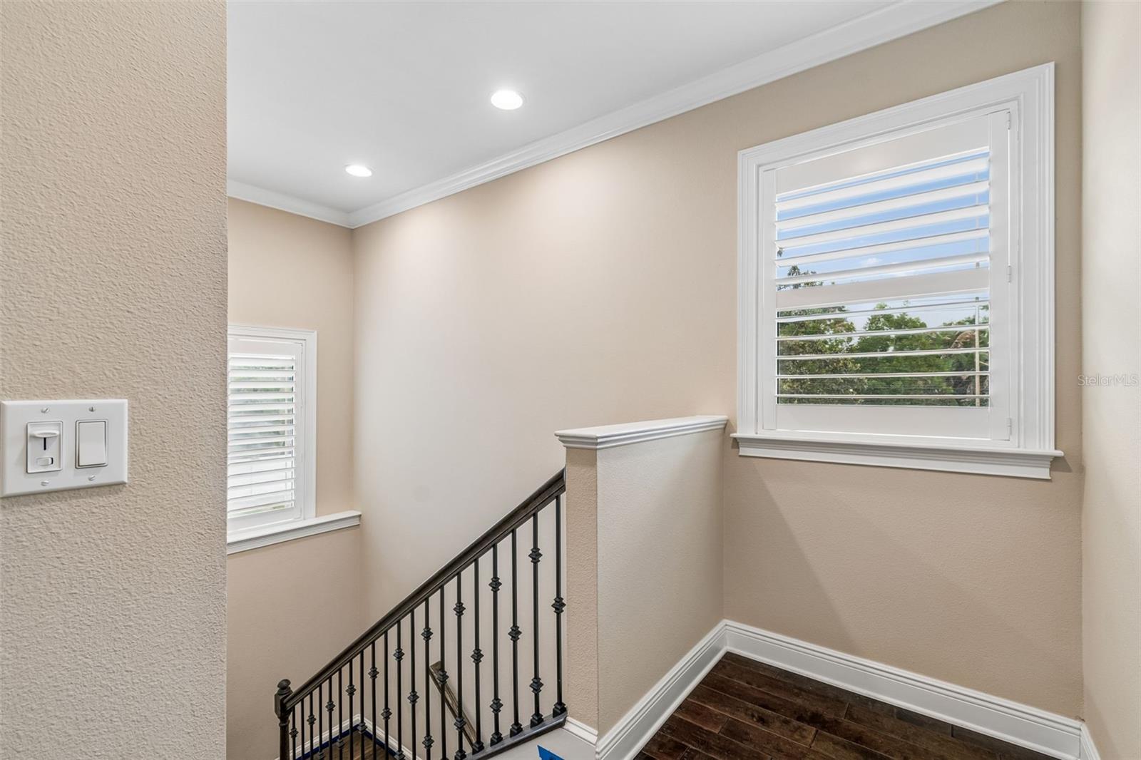 VIRGINIA TERRACE - Residential