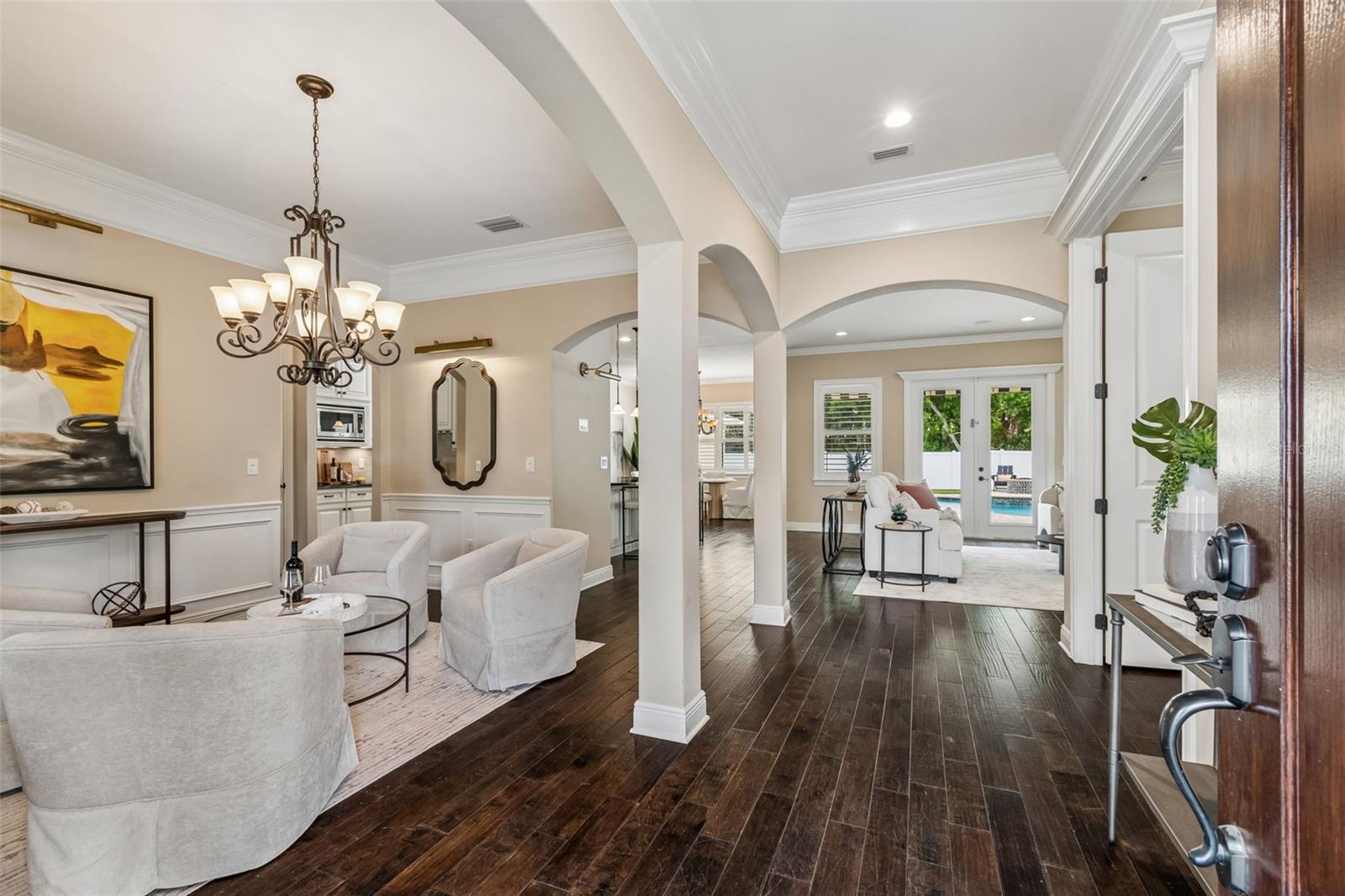 VIRGINIA TERRACE - Residential