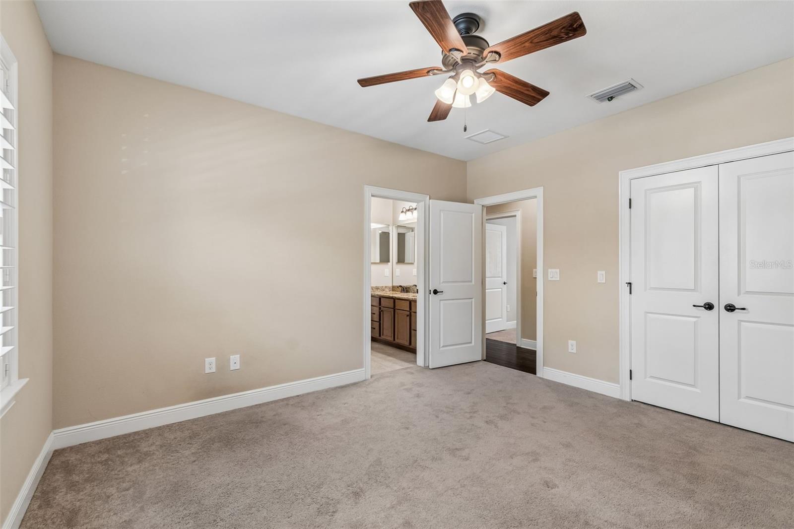 VIRGINIA TERRACE - Residential