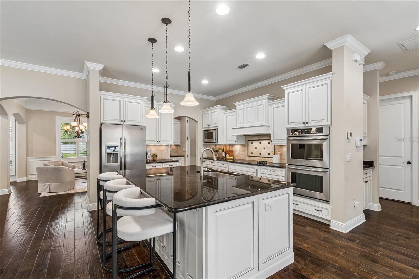 VIRGINIA TERRACE - Residential