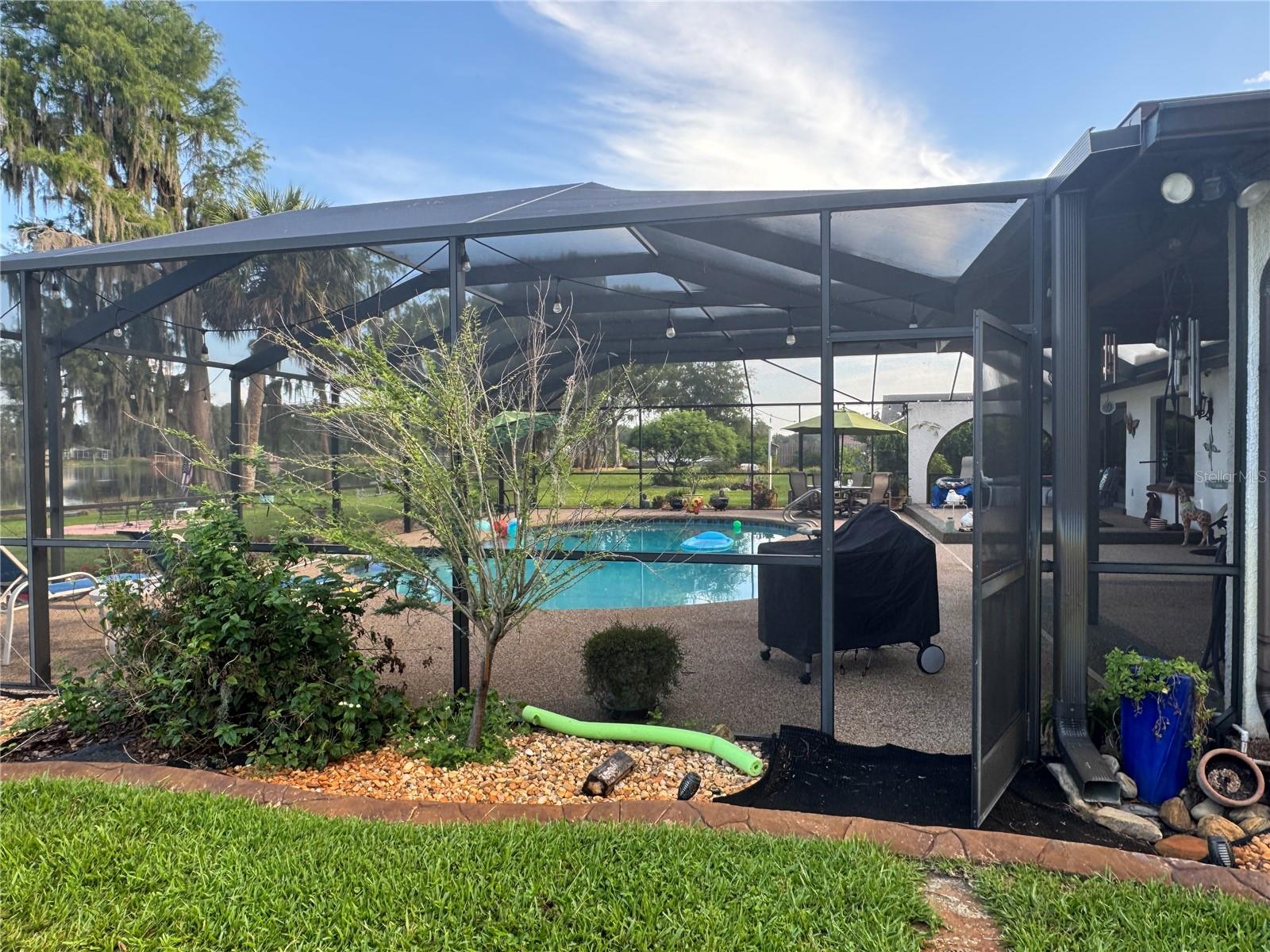 LAKE PADGETT ESTATES - Residential