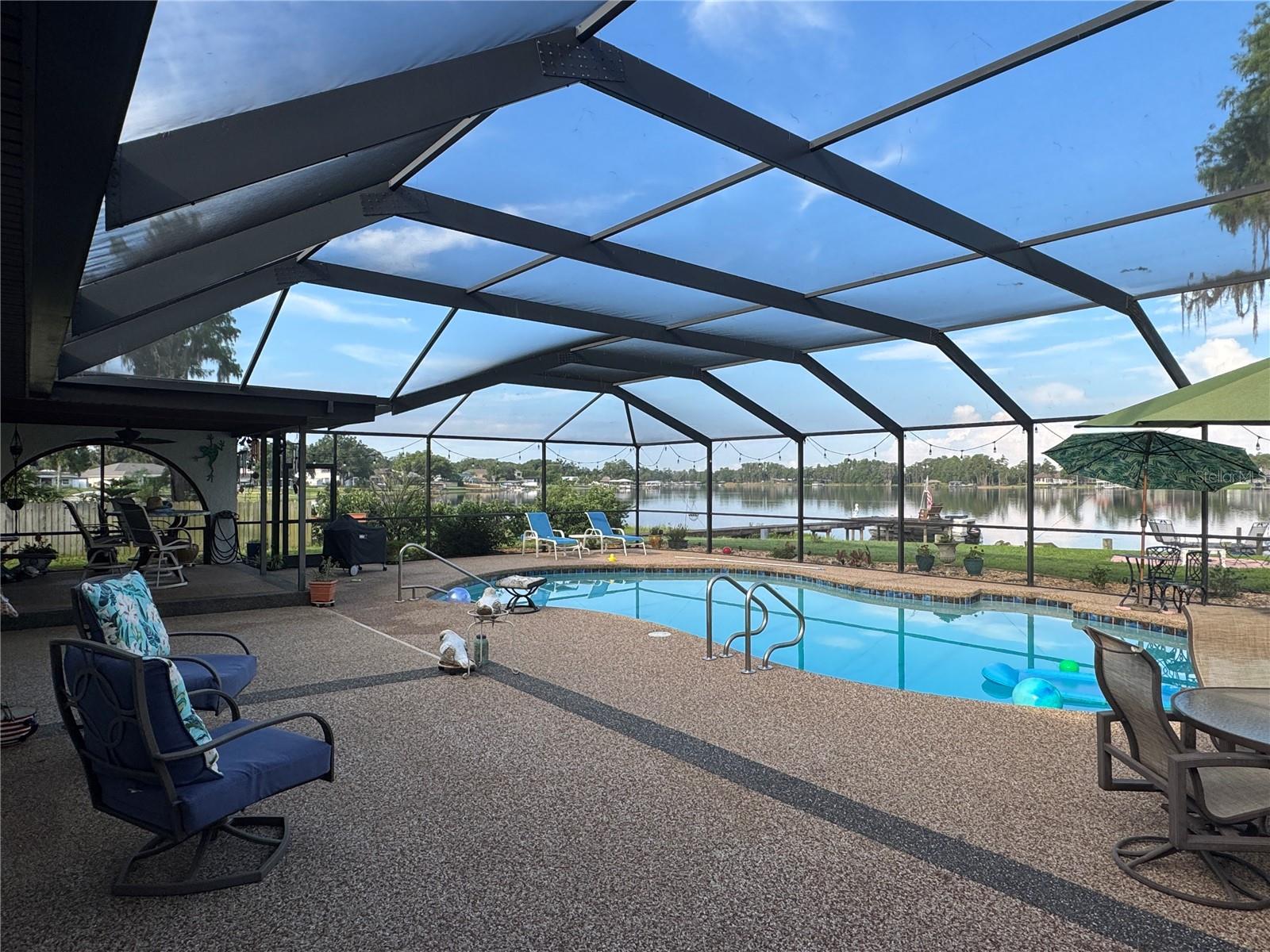 LAKE PADGETT ESTATES - Residential