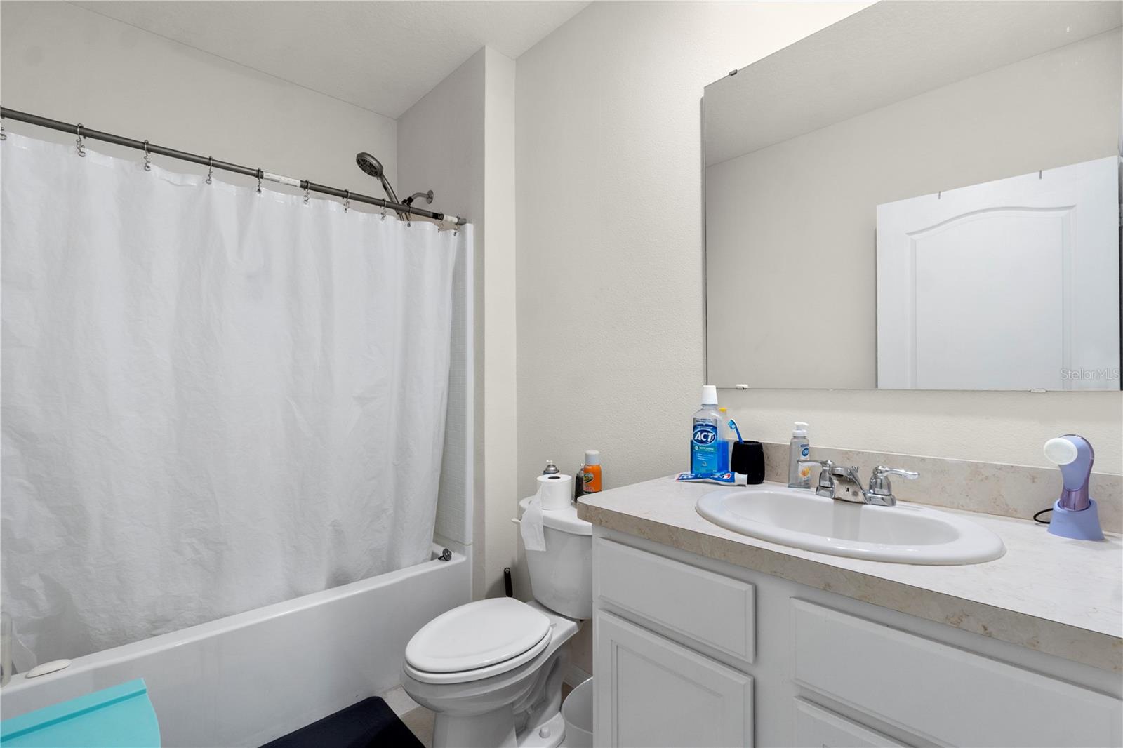 LAKE DENHAM ESTATES - Residential