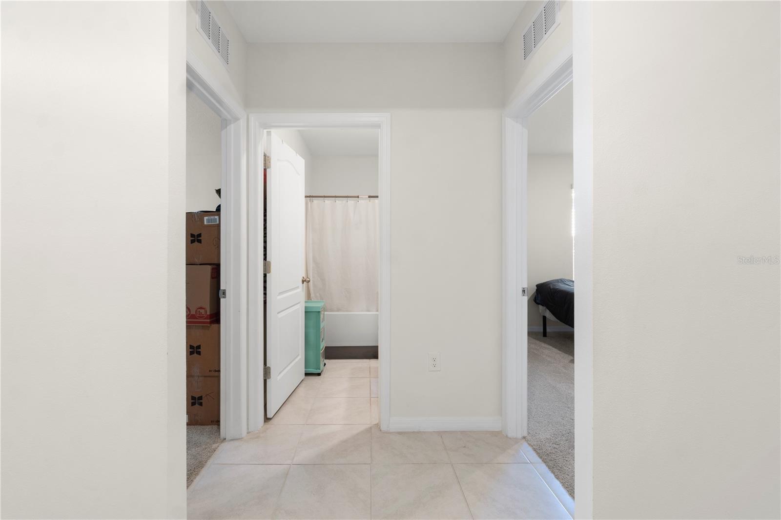 LAKE DENHAM ESTATES - Residential